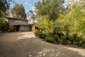 4901 El Canto Drive-3