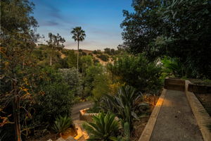 4901 El Canto Drive-92