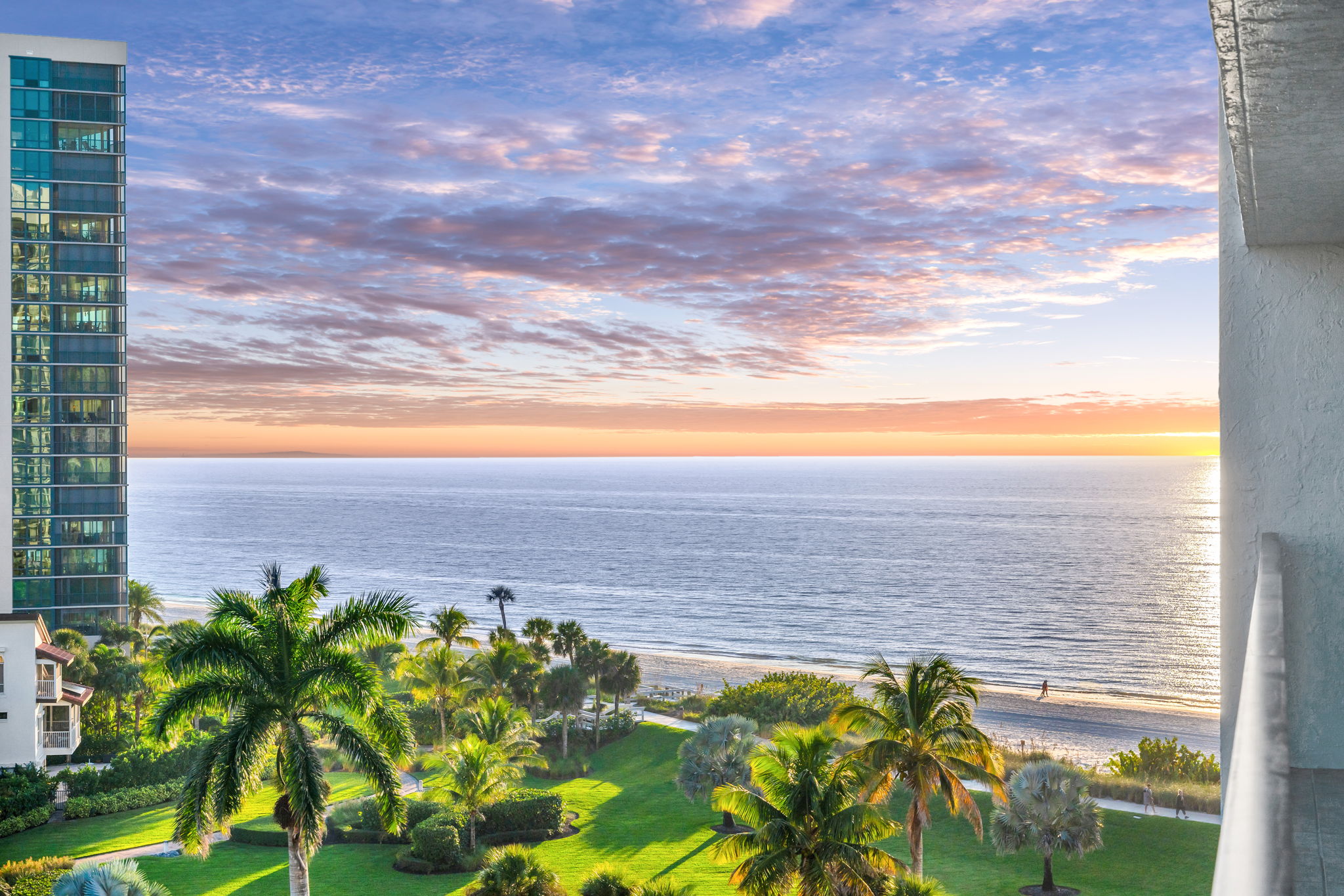 Wrap-Around Balcony - SW View of Gulf