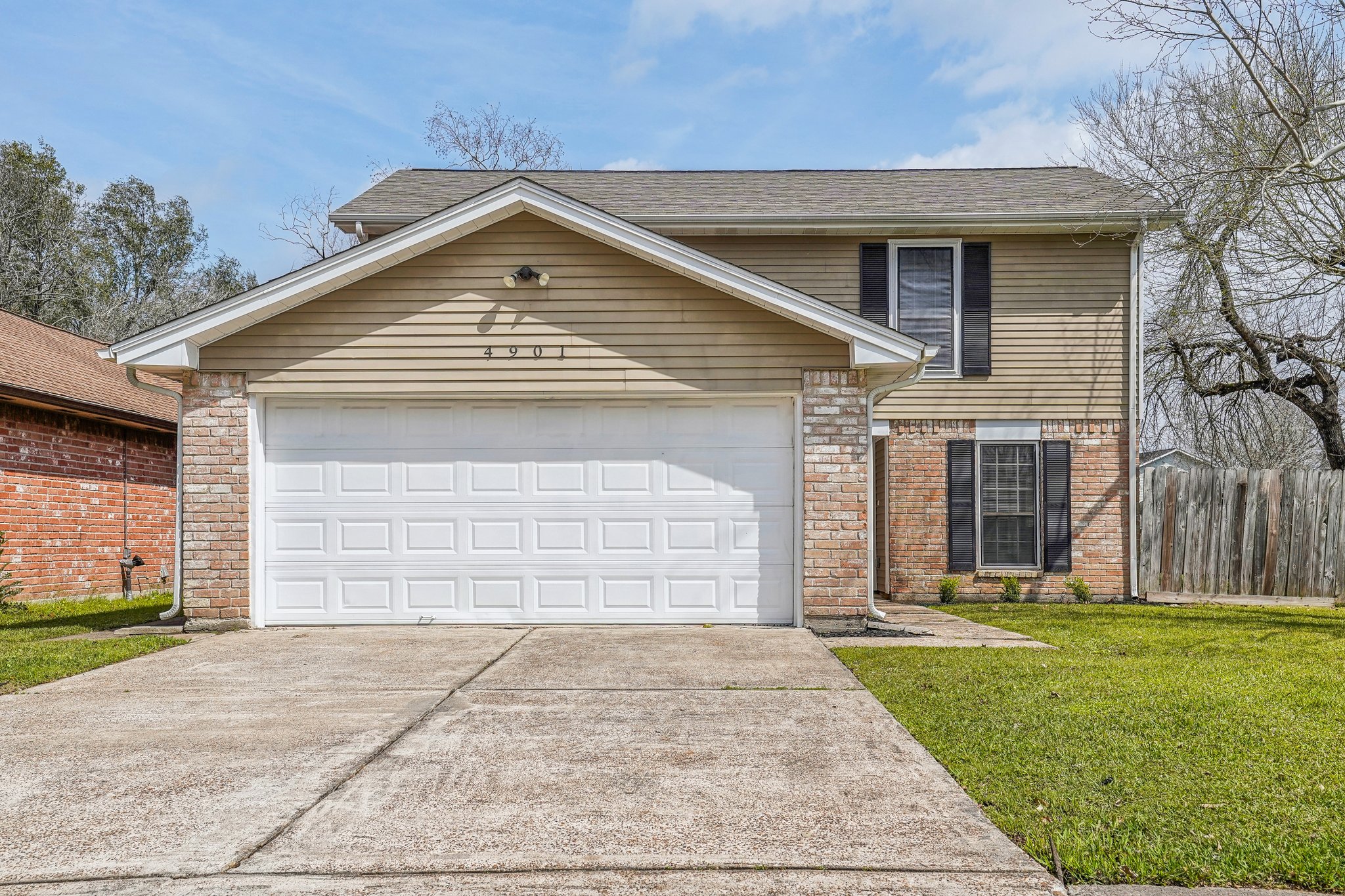 Ripple Creek Dr-002.jpg