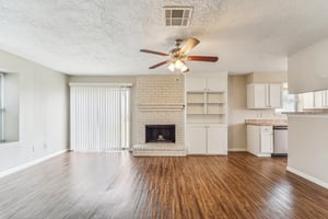 Ripple Creek Dr-008.jpg