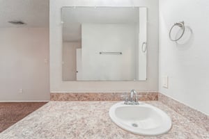 Ripple Creek Dr-031.jpg