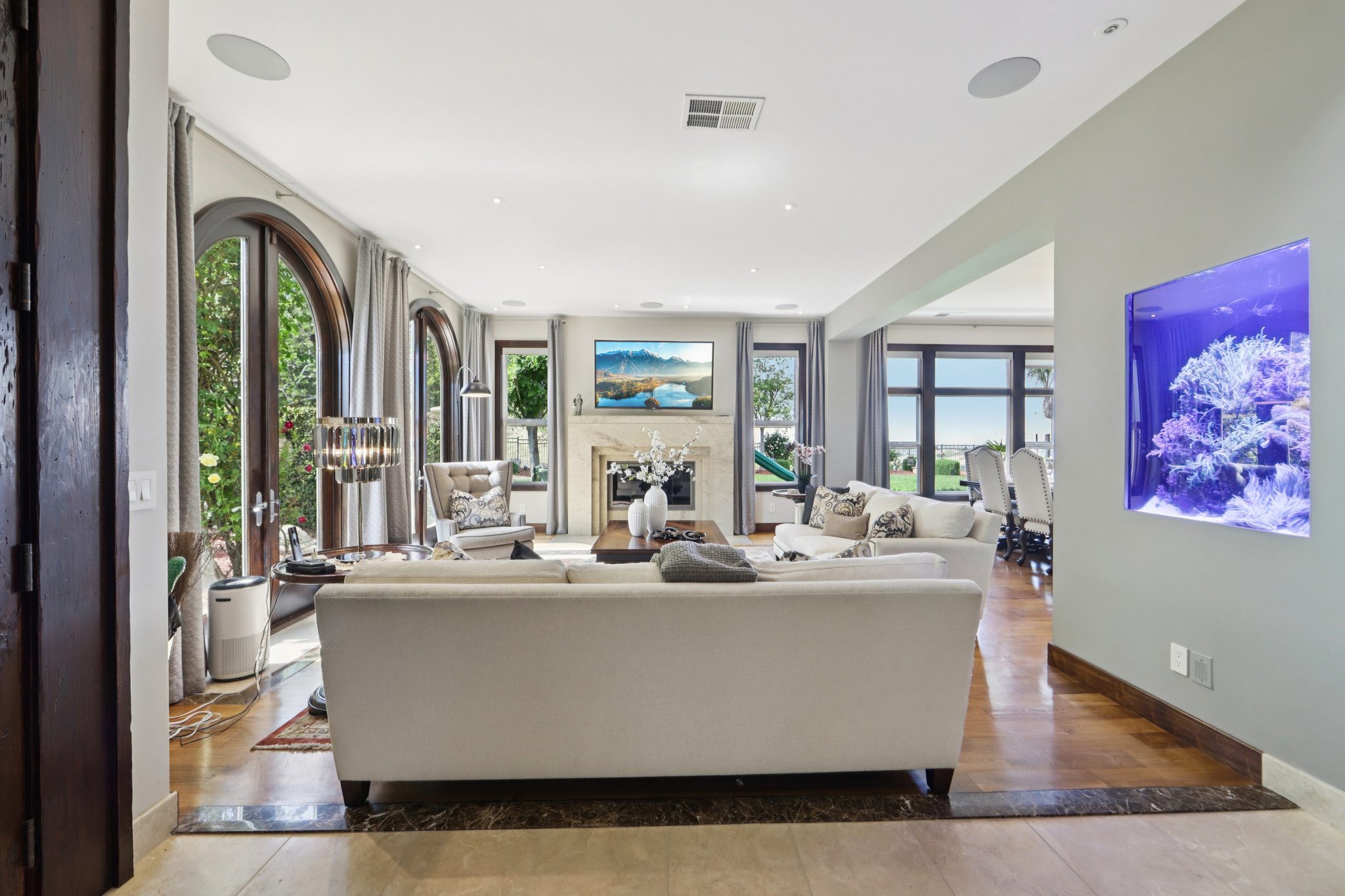 Eastbourne Ct-S2803-008.jpg