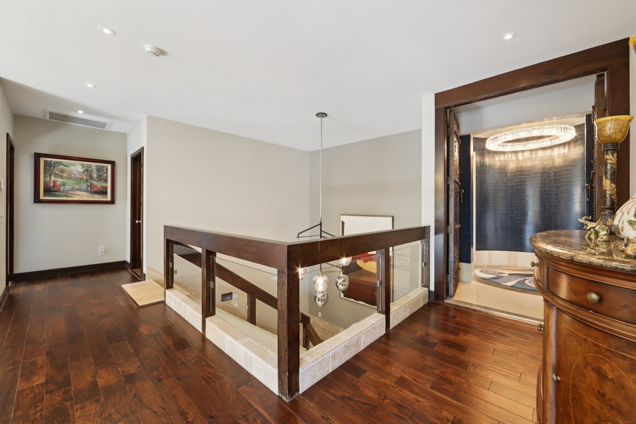 Eastbourne Ct-S2803-057.jpg