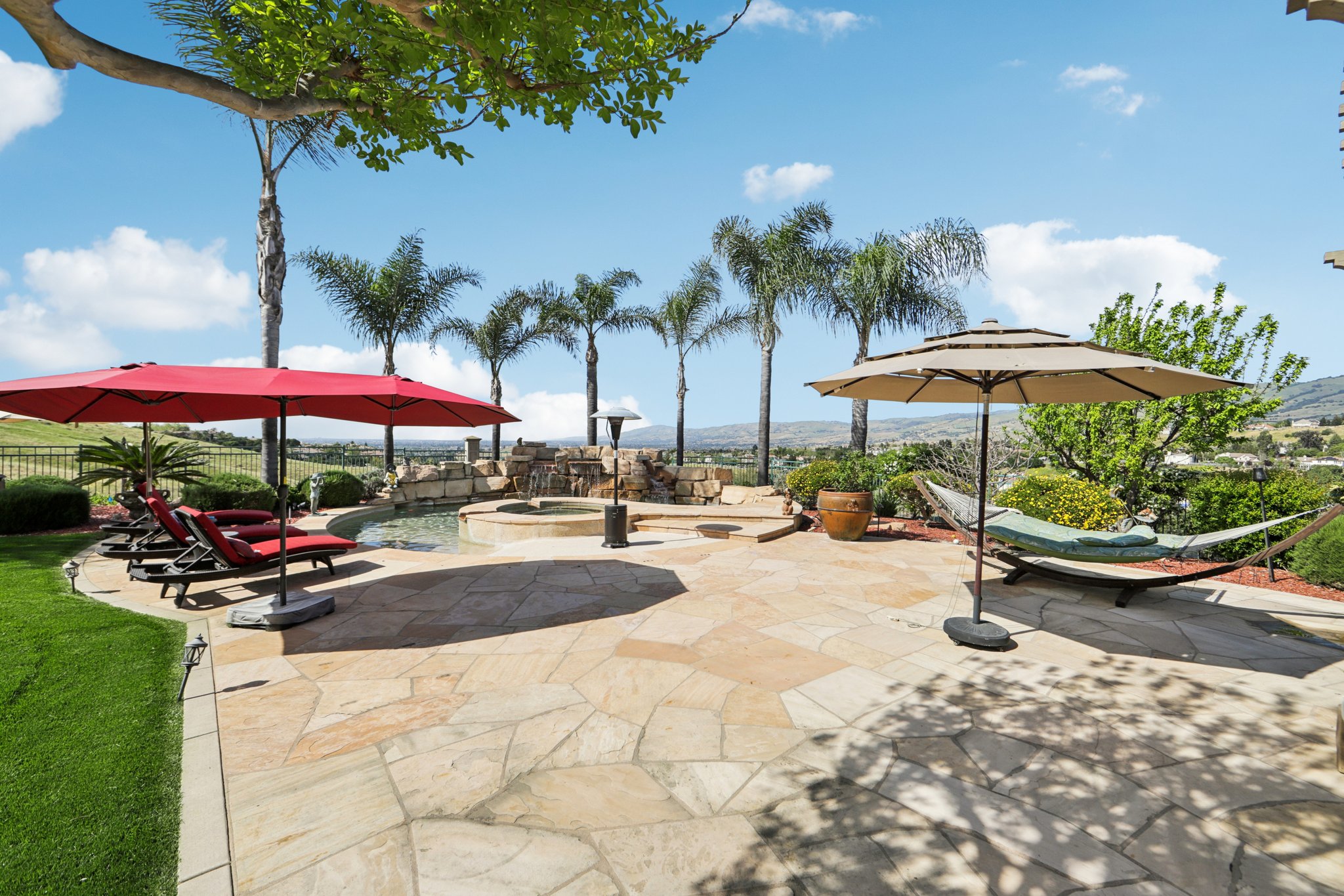 Eastbourne Ct-S2803-081.jpg