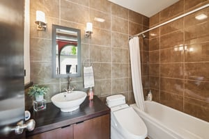 Eastbourne Ct-S2803-046.jpg