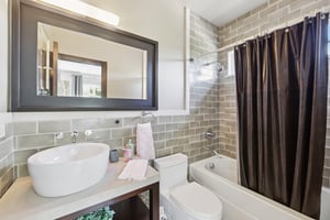 Eastbourne Ct-S2803-056.jpg