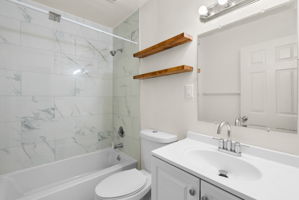 Second Full Bath on Upper Level 1