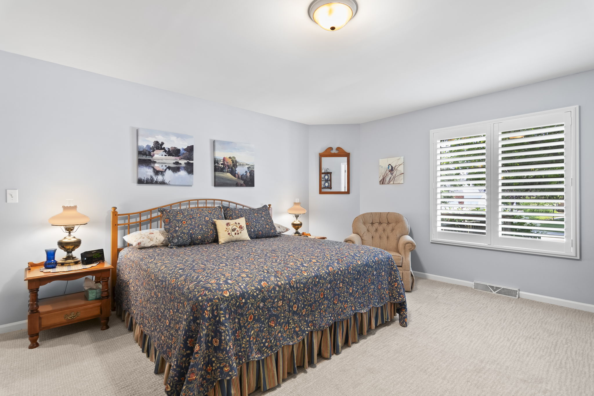 Bedroom