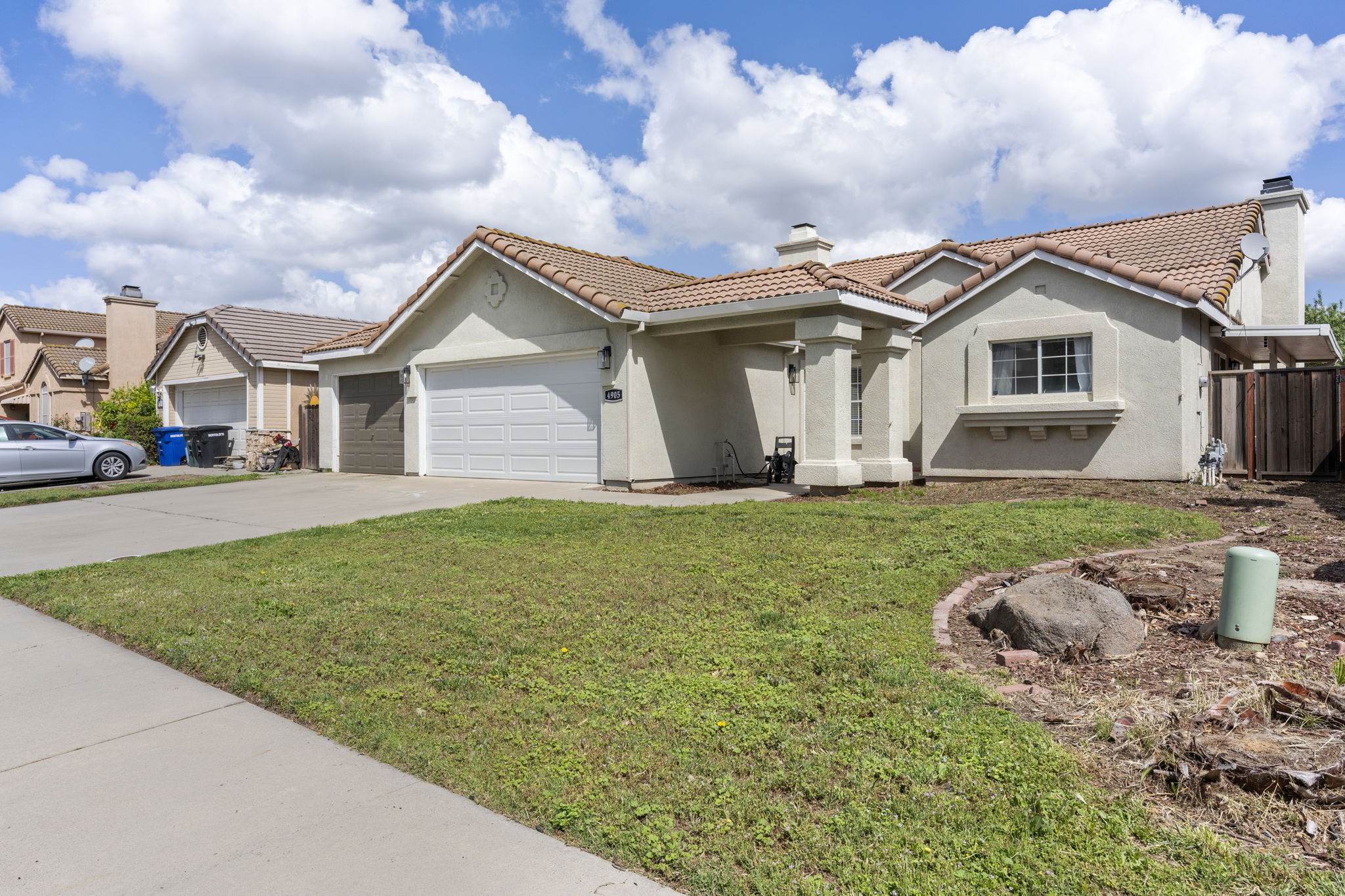  Photo 3