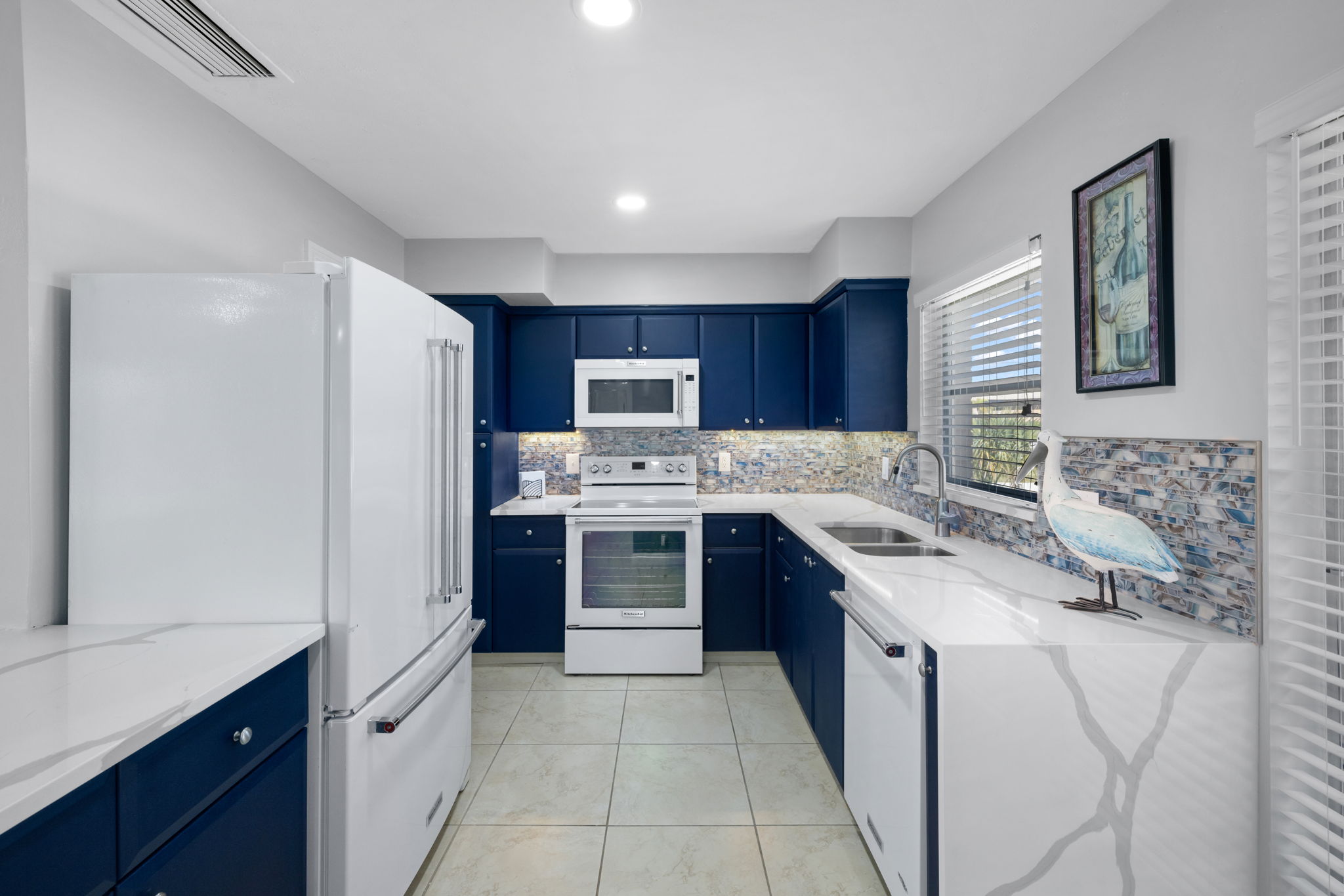 Kitchen 1 of 5