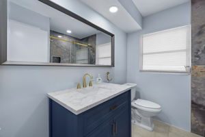 Guest Bathroom 1- 1 of 2