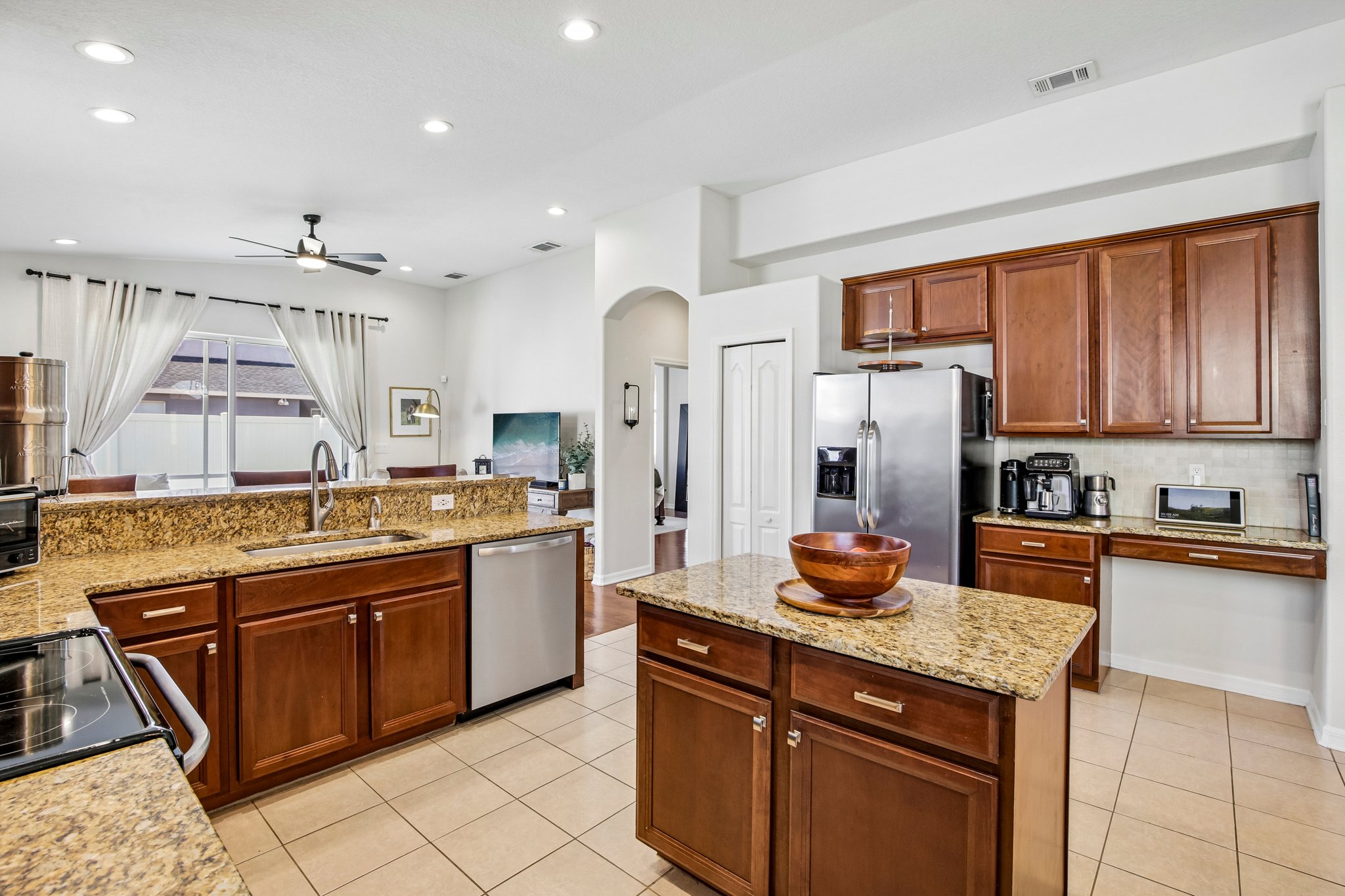 58th Terrace E-S2706-018.jpg