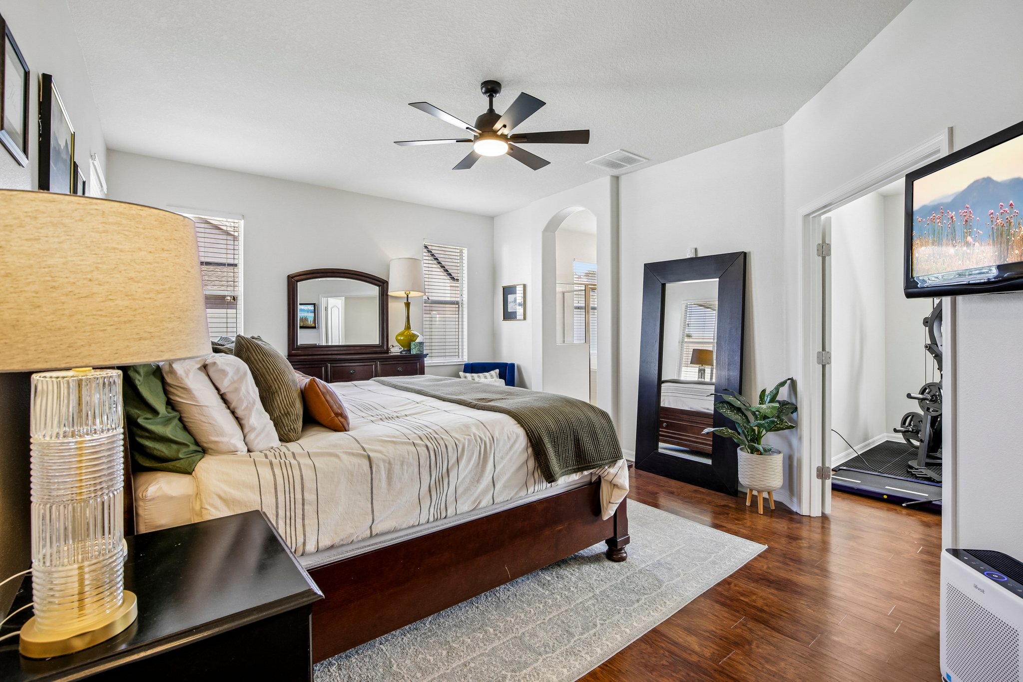 58th Terrace E-S2706-019.jpg