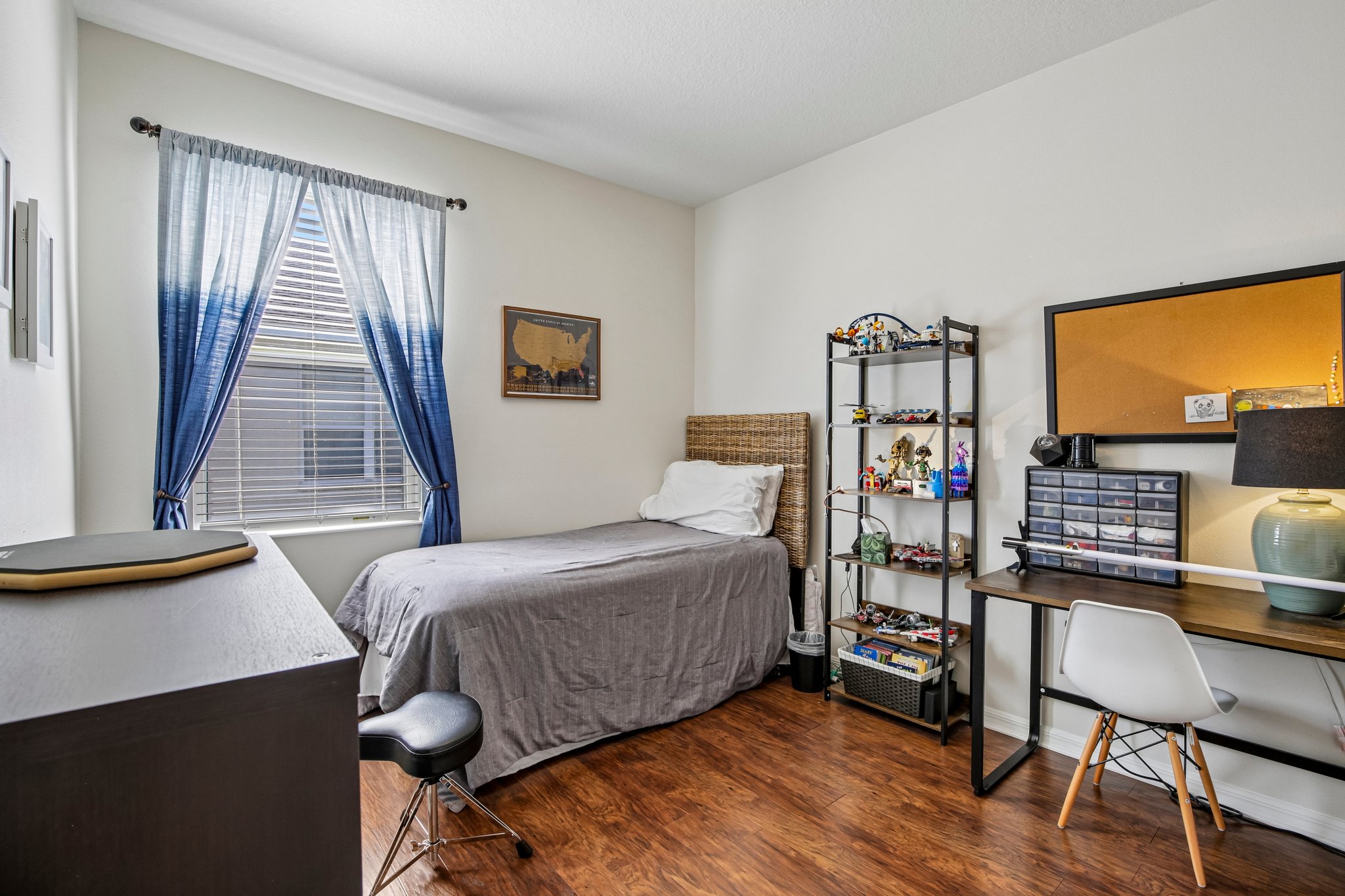 58th Terrace E-S2706-029.jpg