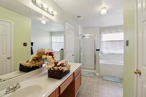 Brower Crest Dr-S1801-013.jpg