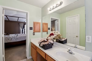 Brower Crest Dr-S1801-015.jpg