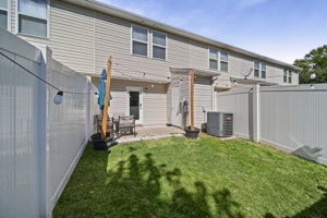 Great Privacy - Nice Sized Patio