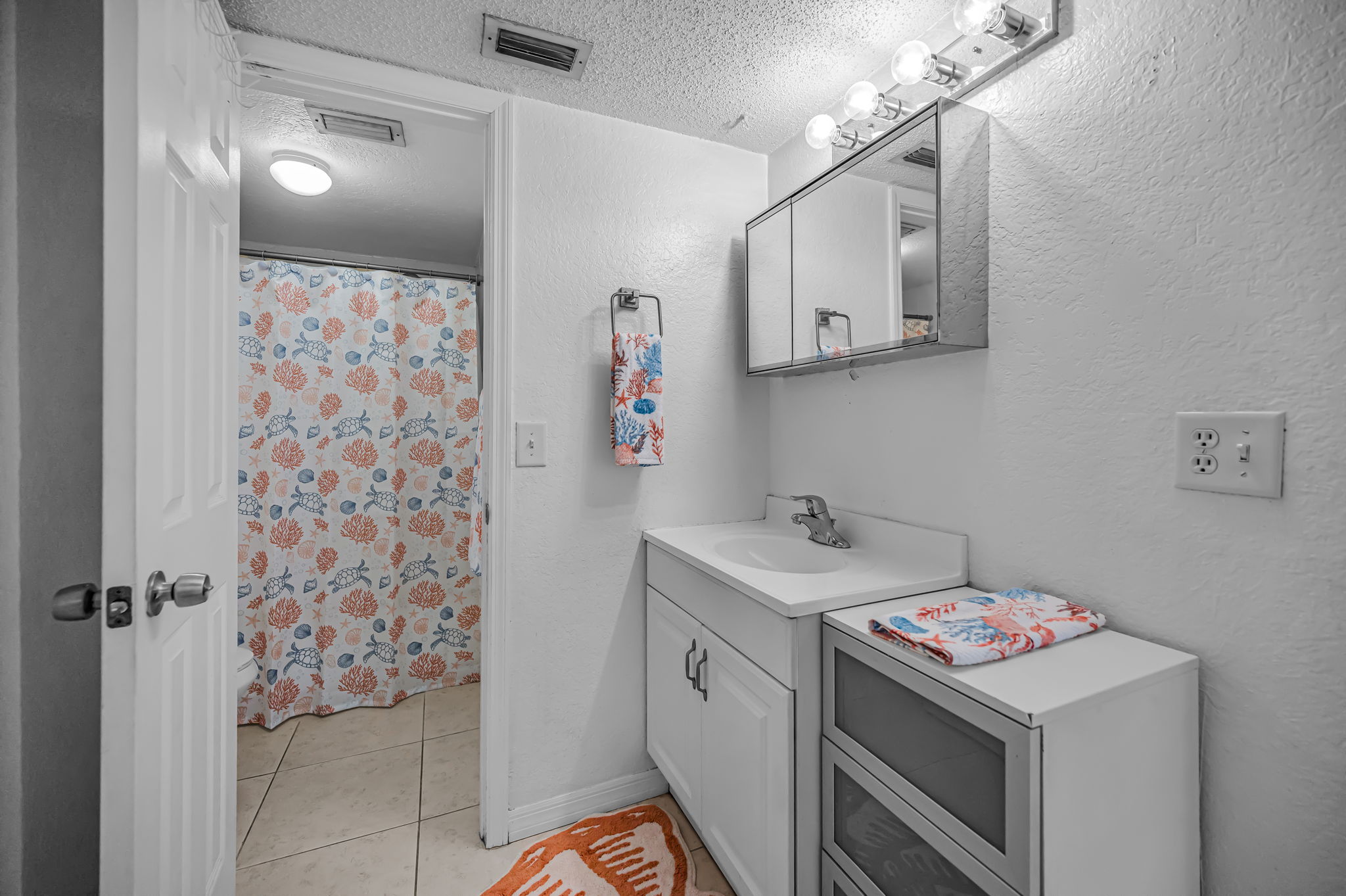 Bathroom1a