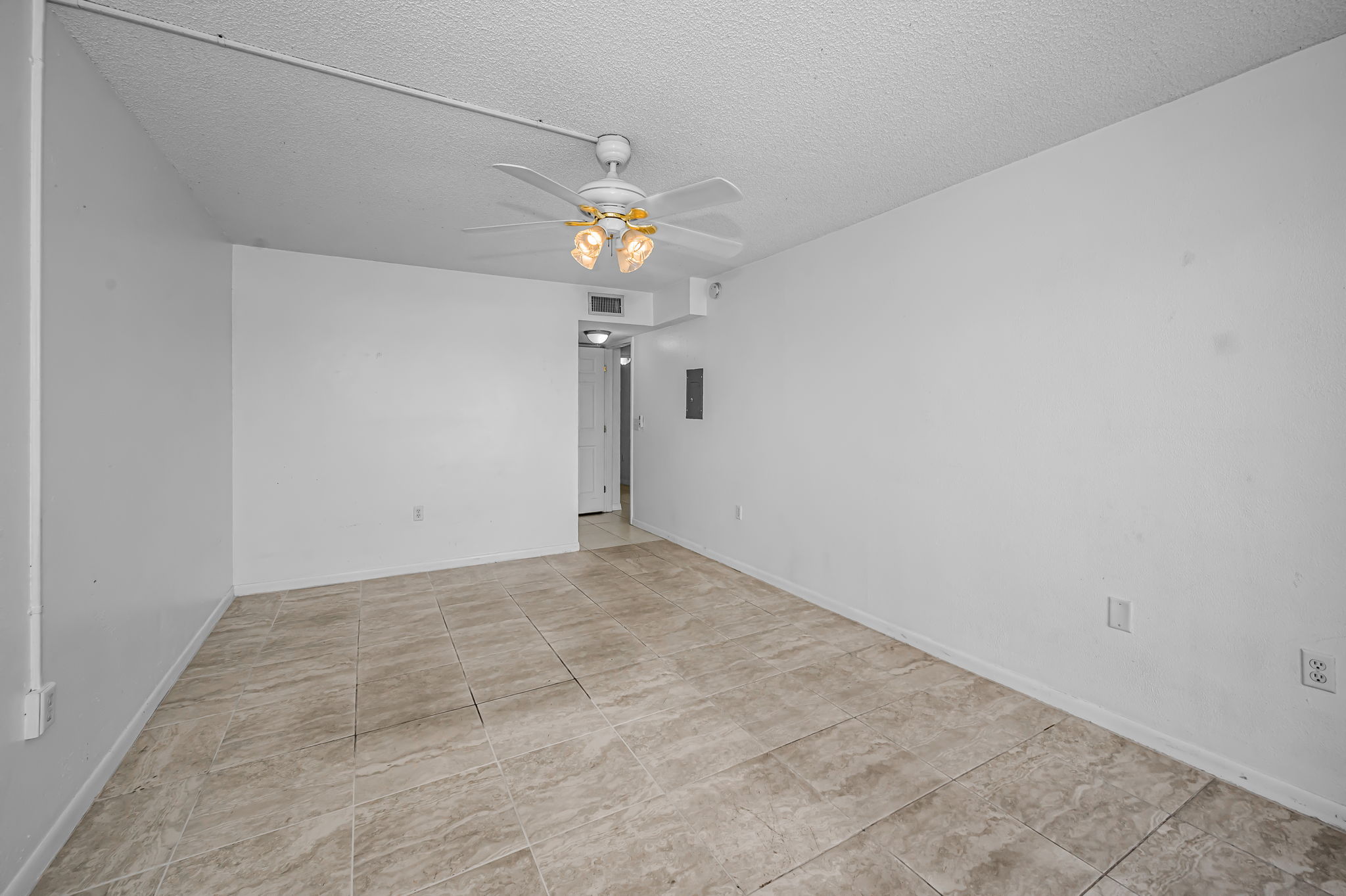 Bedroom1c