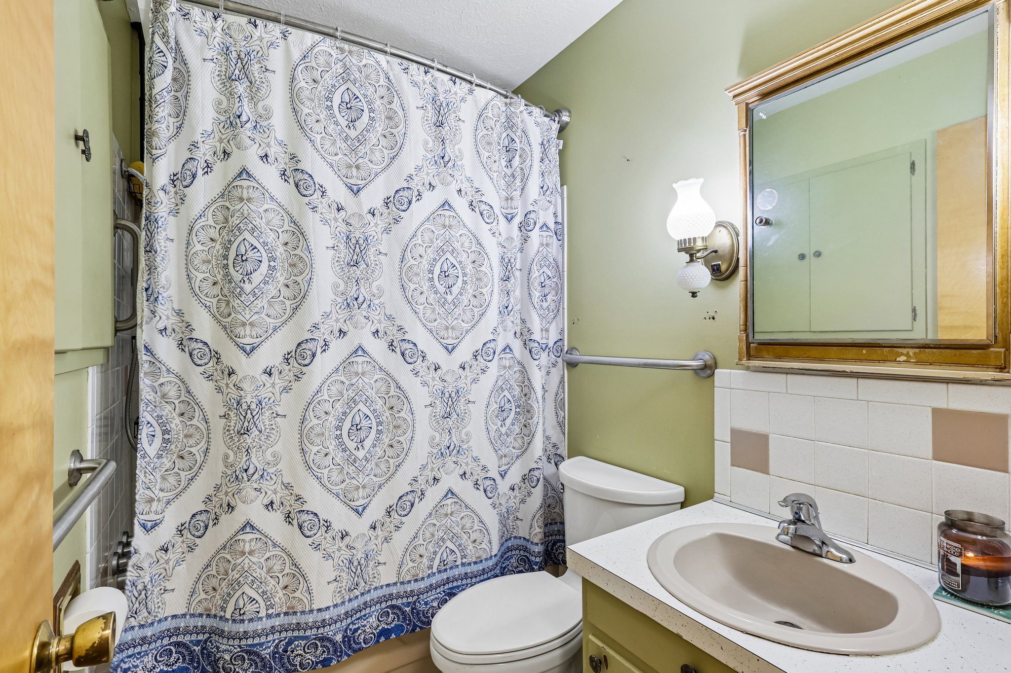 Encino Dr-S1308-024.jpg