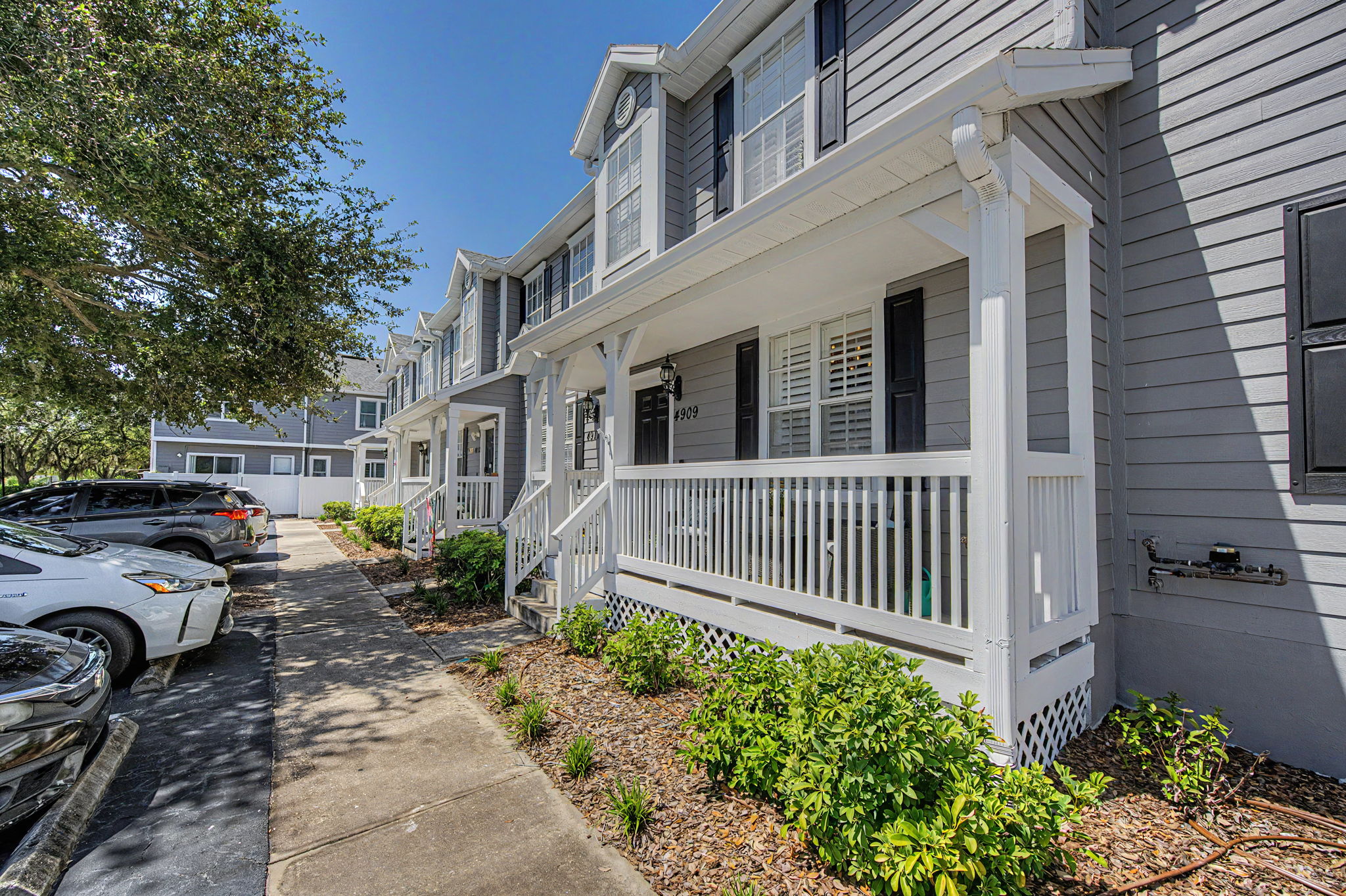 Front Exterior 5
