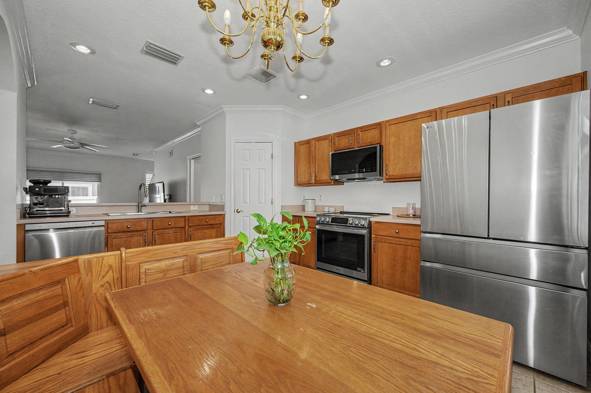 Kitchen 6