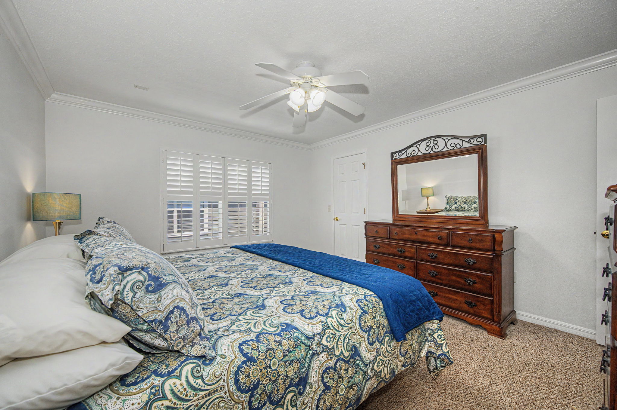 Upper Level Primary Bedroom 1b