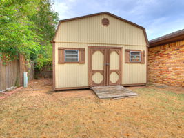  Photo 12