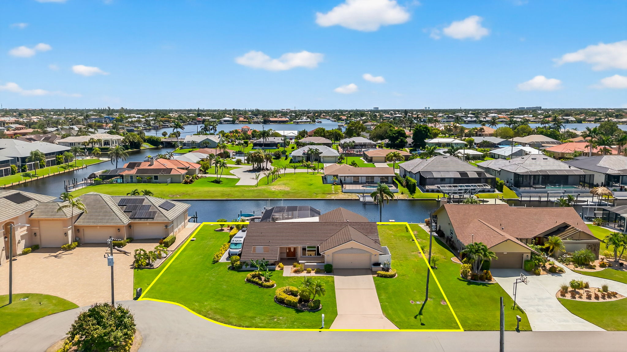 Aerial Front Exterior 2-lines