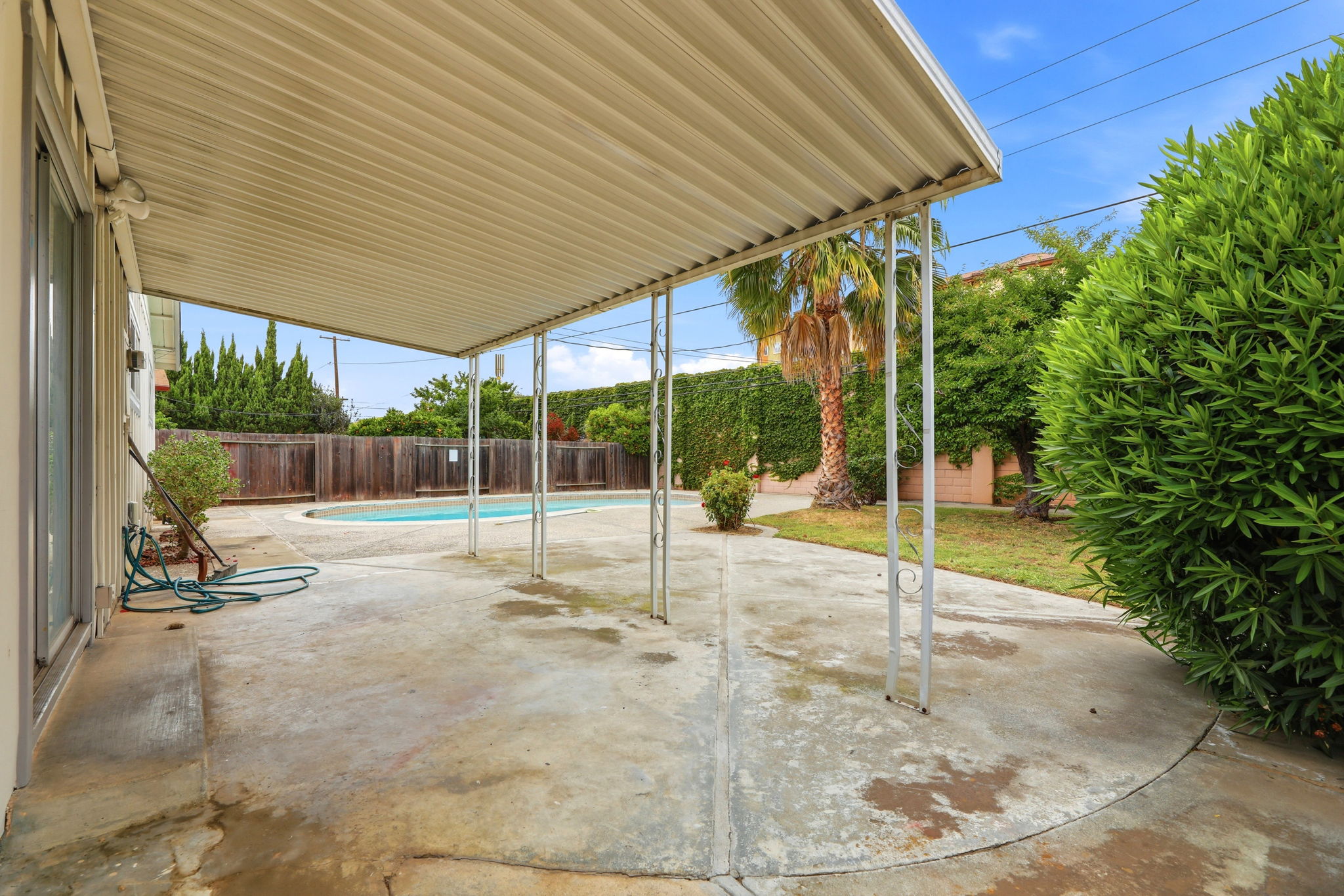 027_F8_491 Bellwood Dr