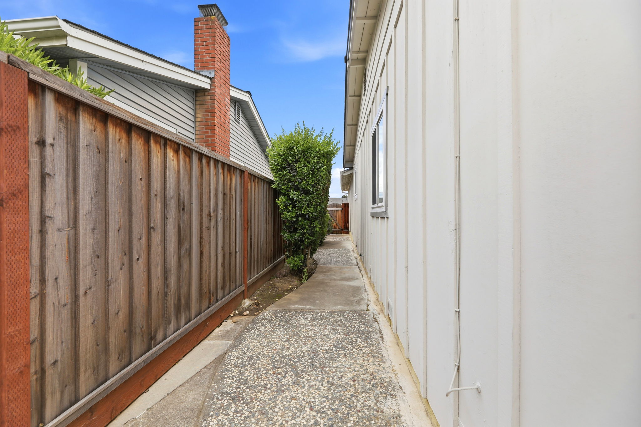 028_F8_491 Bellwood Dr