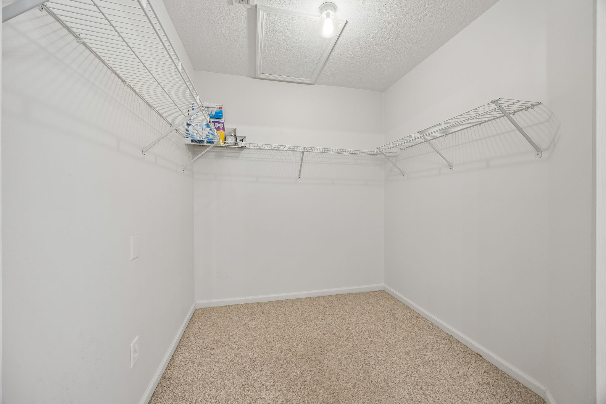 Primary Bedroom Closet