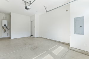  Photo 39