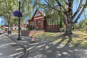  Photo 48