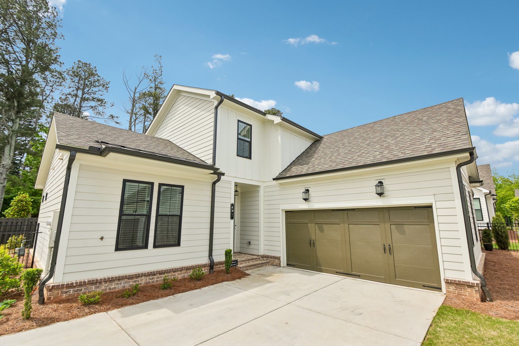 Pearl St-S0105-002.jpg