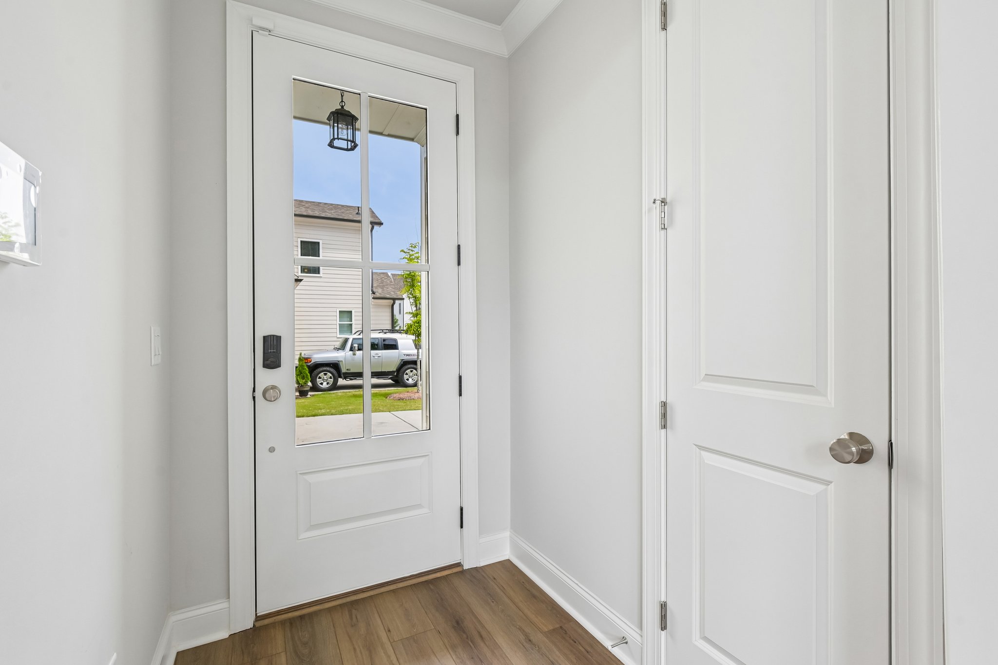 Pearl St-S0105-007.jpg