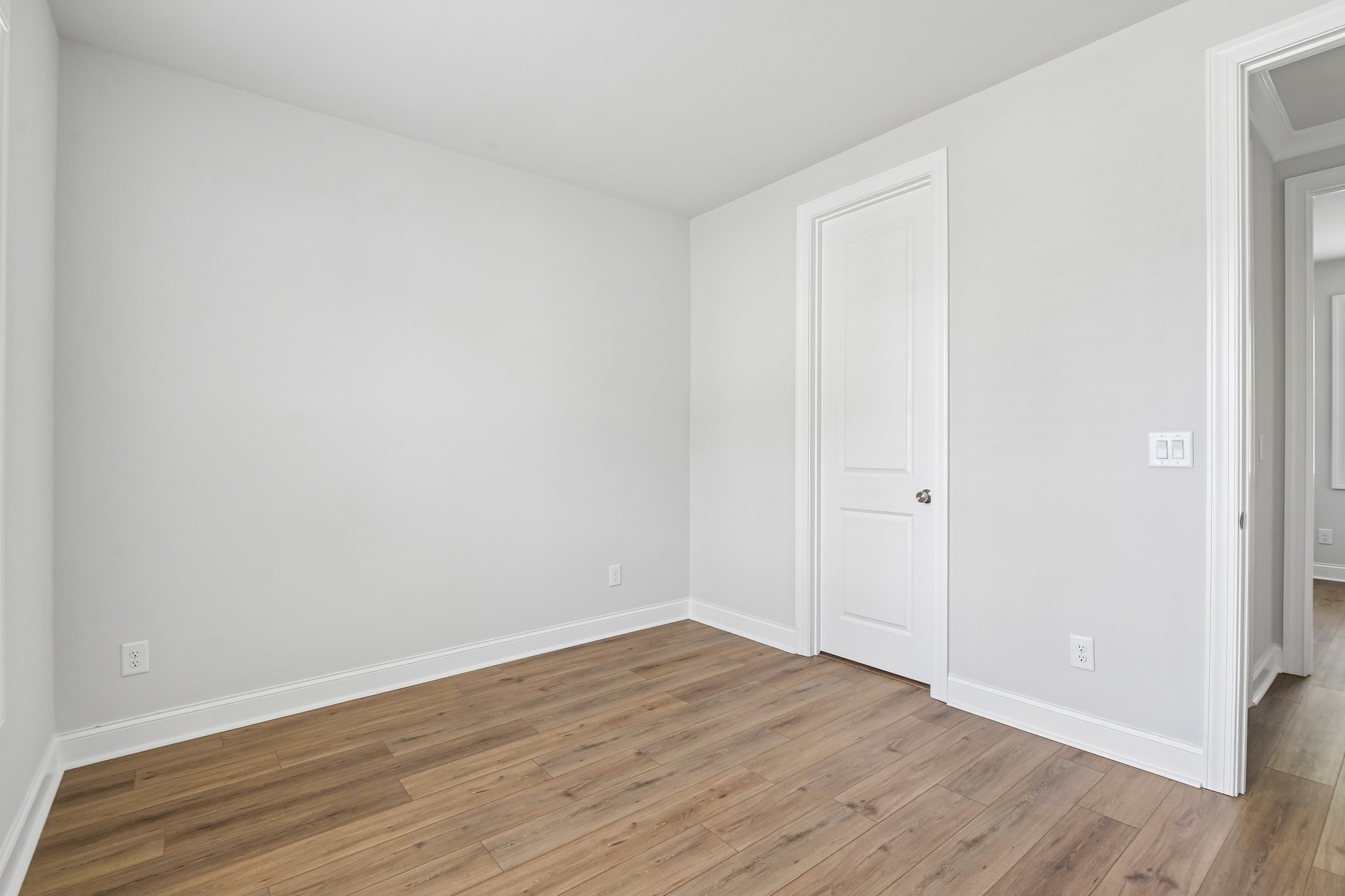 Pearl St-S0105-057.jpg