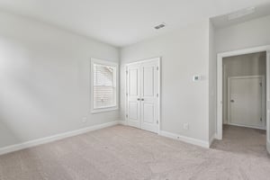 Pearl St-S0105-046.jpg