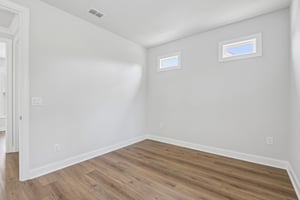 Pearl St-S0105-053.jpg