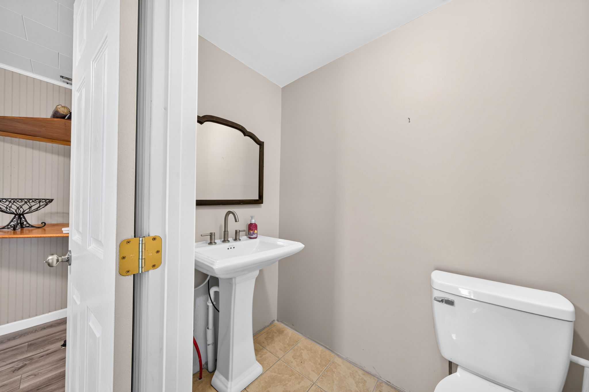  Photo 26