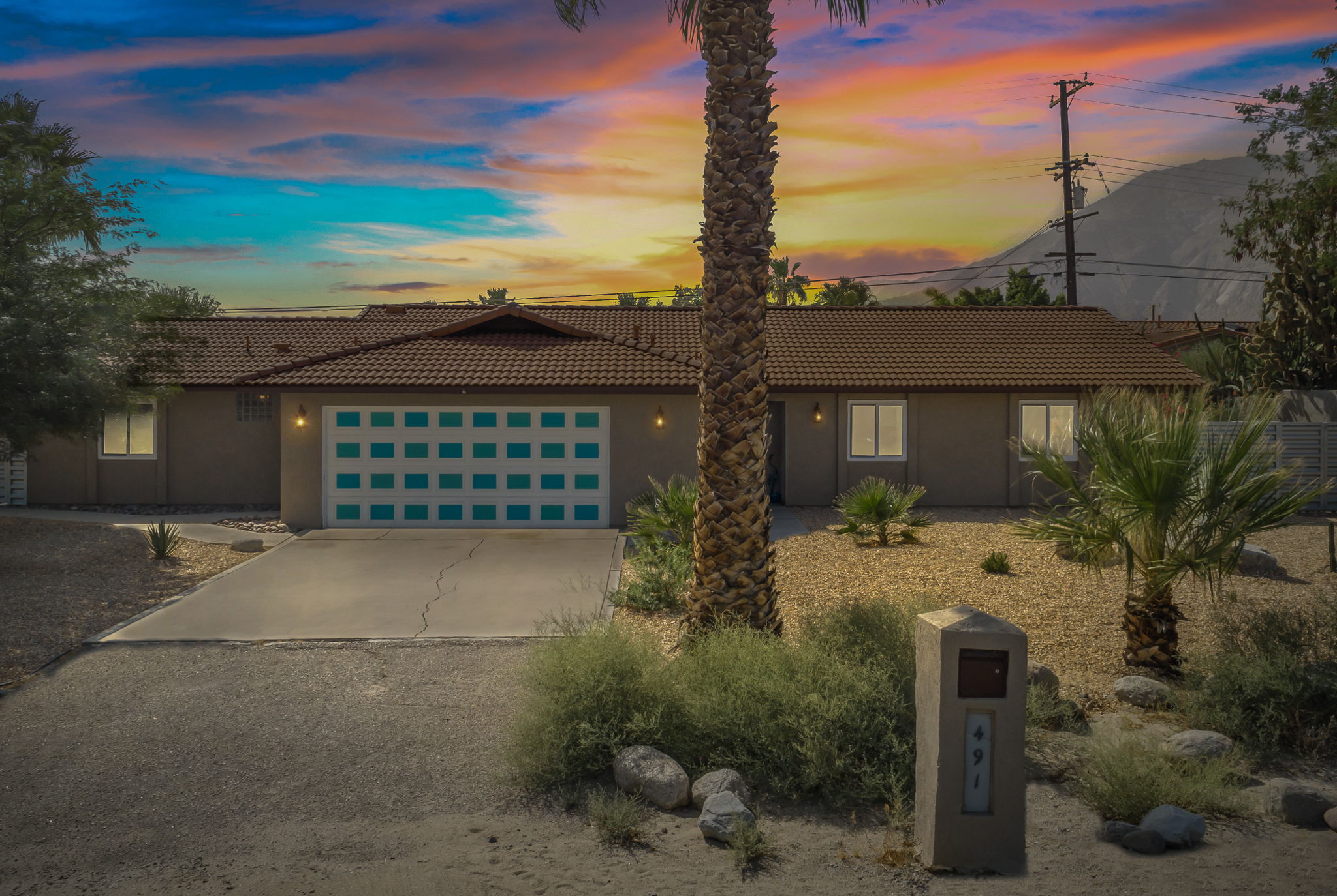  491 W Yorba Rd, Palm Springs, CA 92262, US Photo 2