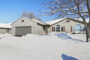  4910 33rd Ave NW, Rochester, MN 55901, US Photo 1