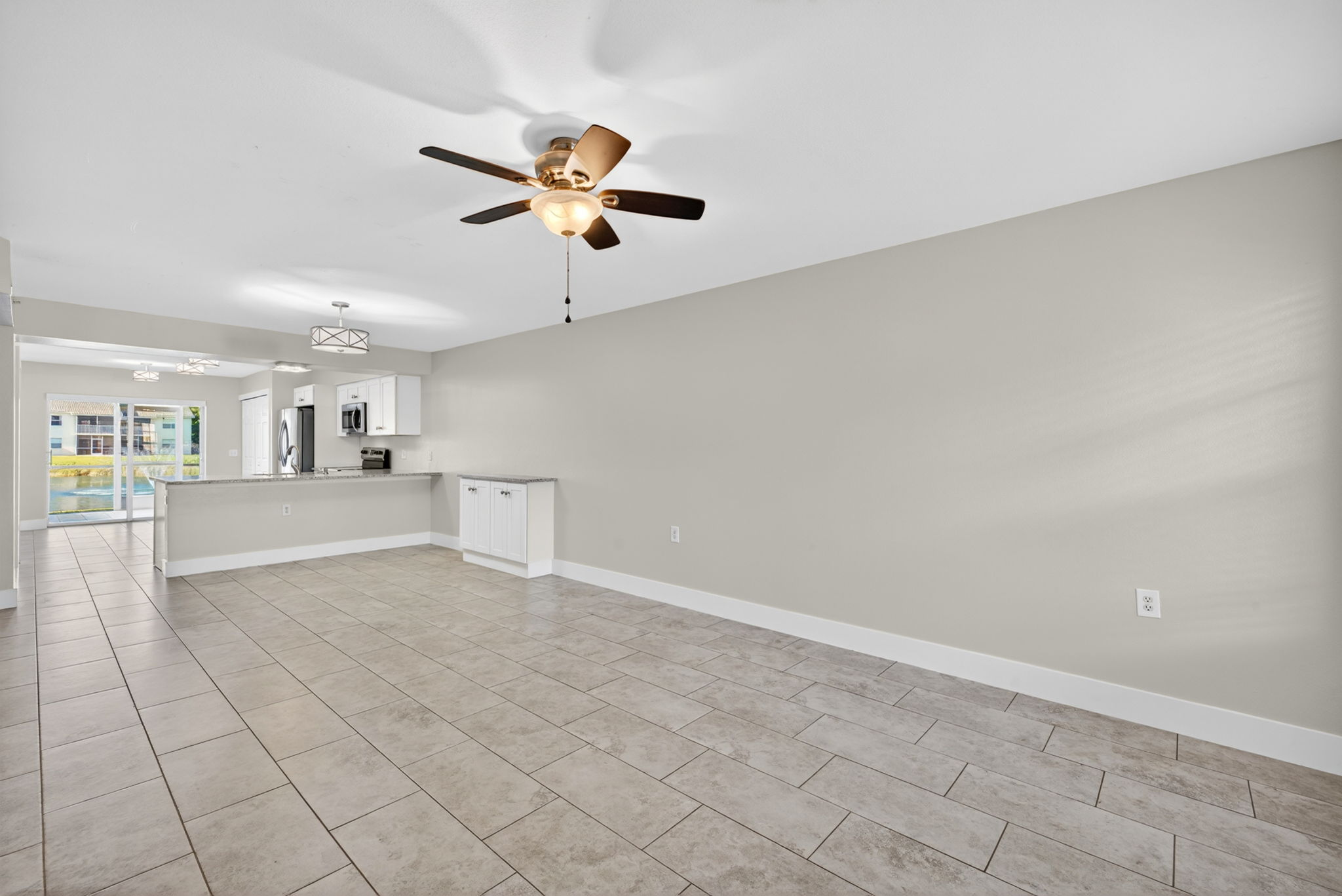 Living Room 1 of 3