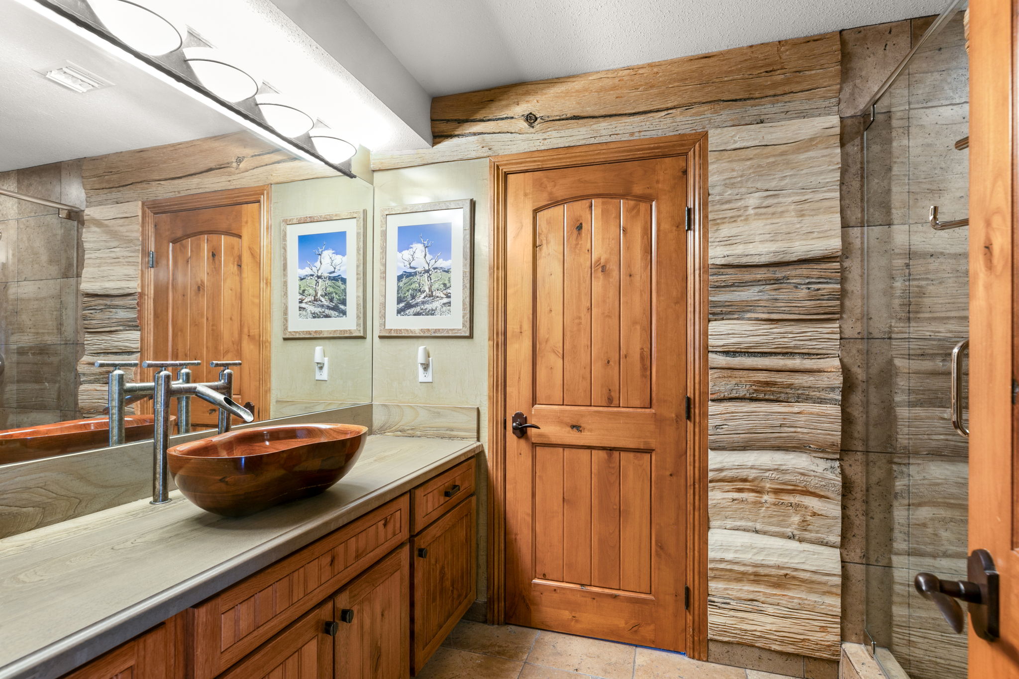  Photo 36
