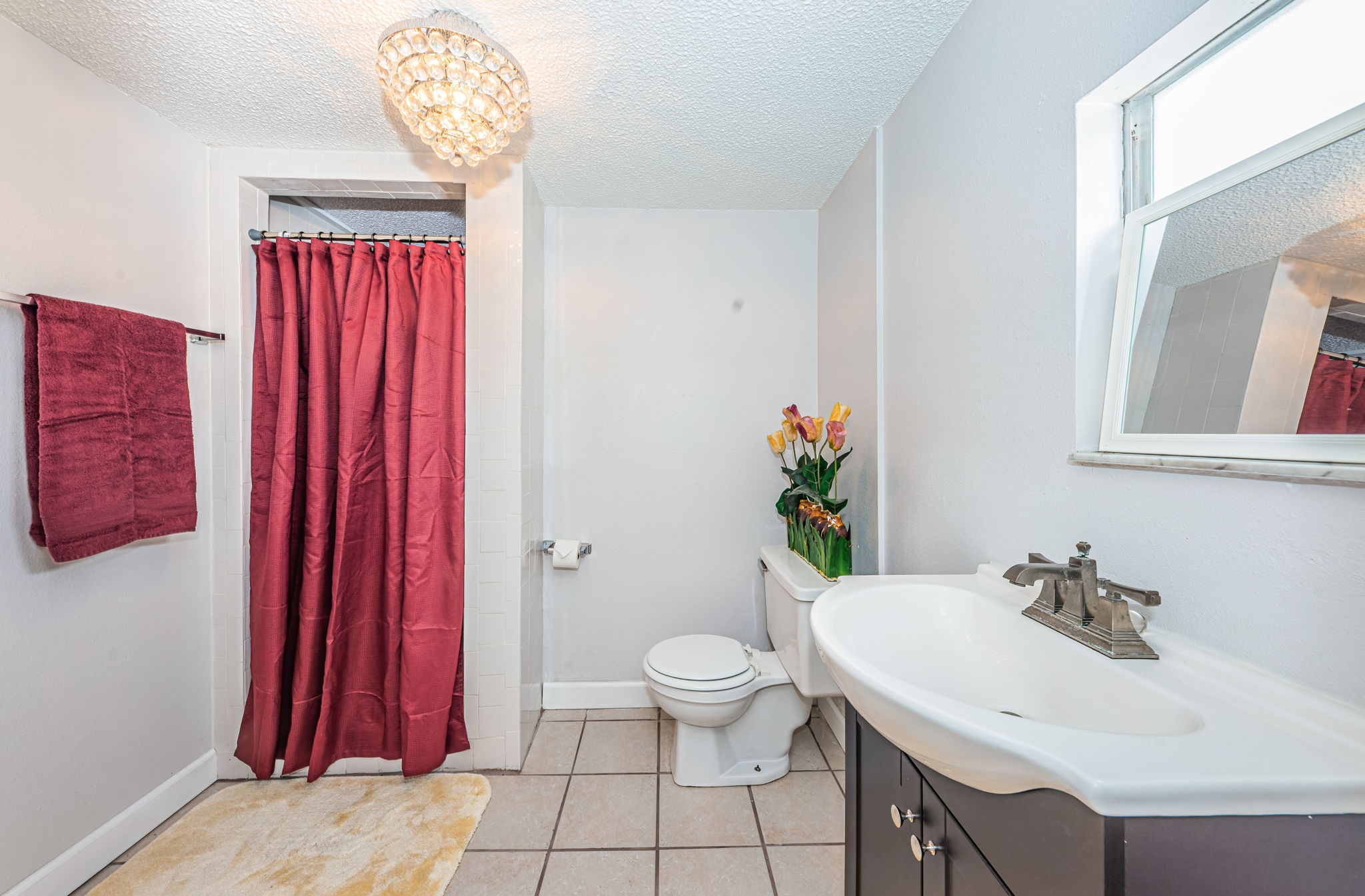 Guest Quarters Bathroom