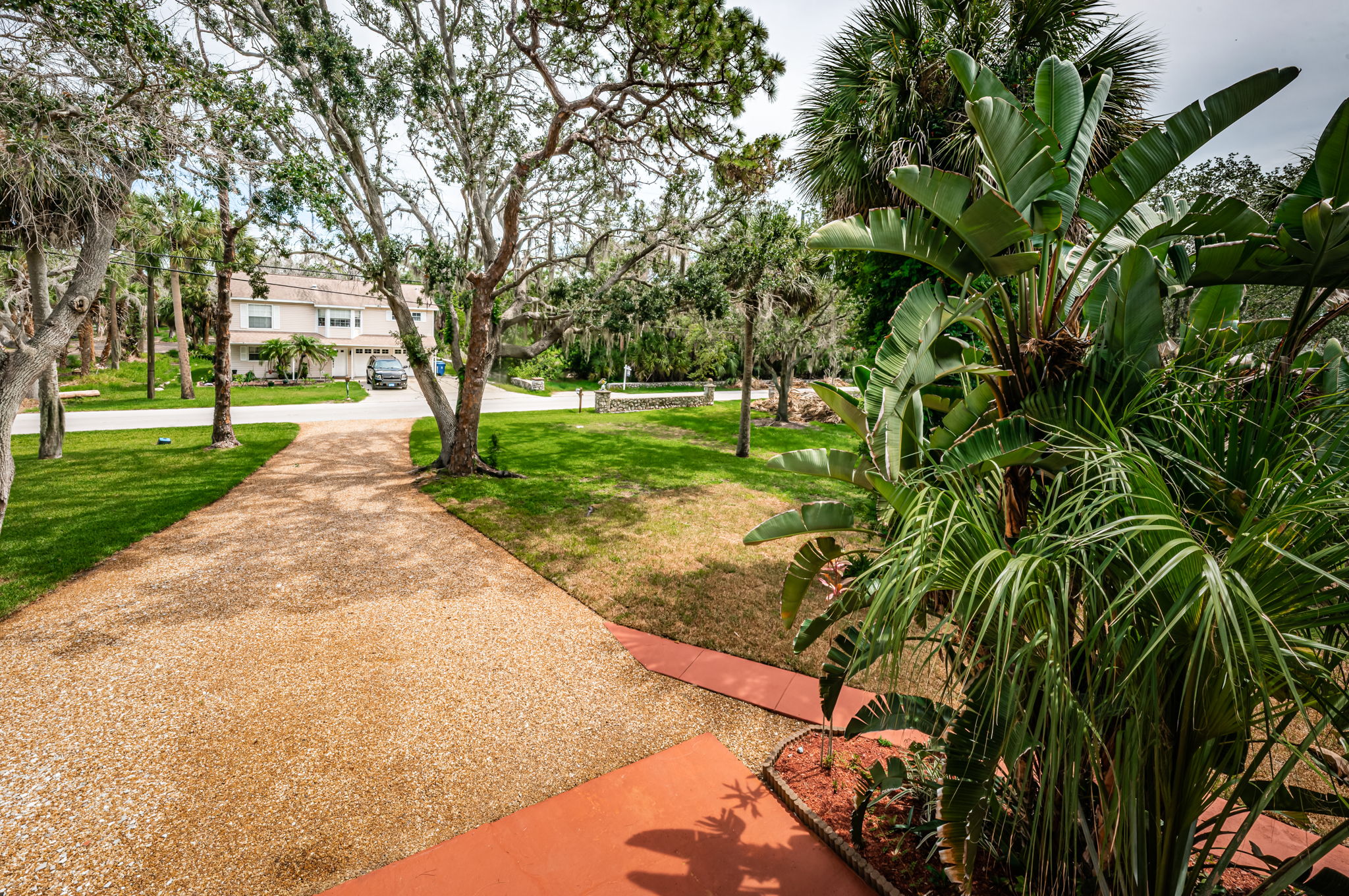 Guest Quarters Entry View