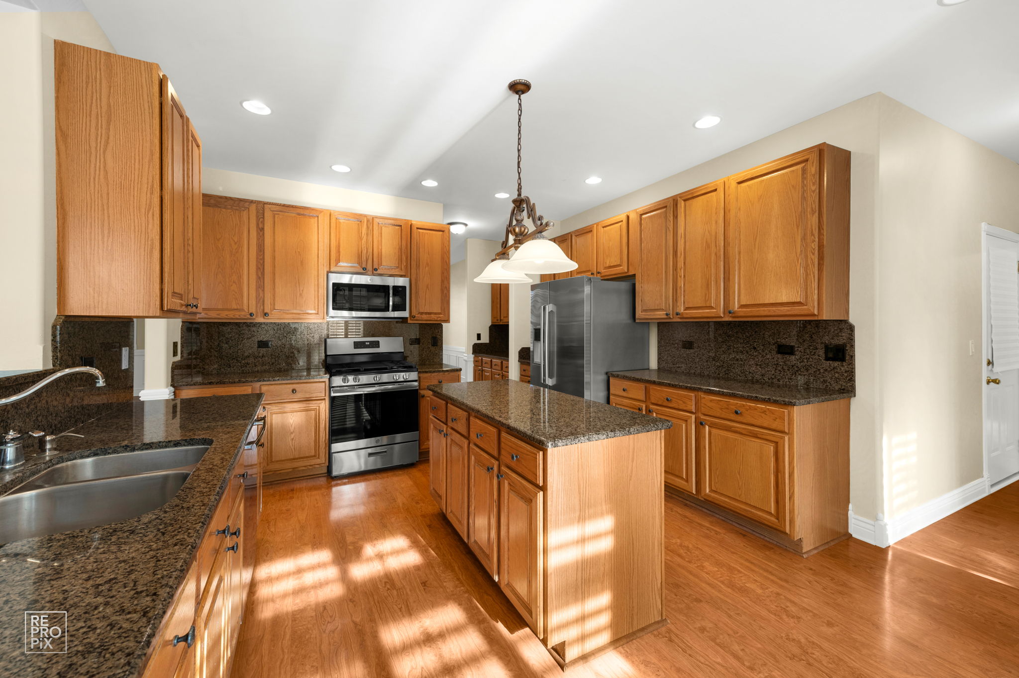 4911 Princeton Ln, Lake in the Hills, IL 60156_006