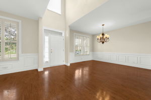 4911 Princeton Ln, Lake in the Hills, IL 60156_002