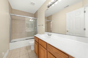 4911 Princeton Ln, Lake in the Hills, IL 60156_010